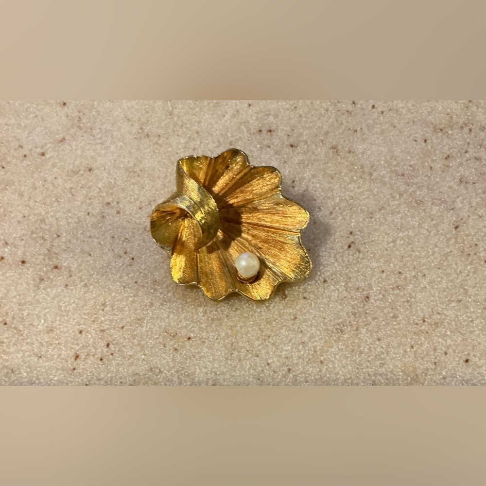 Gold and White Floral Brooch with Textured Petals